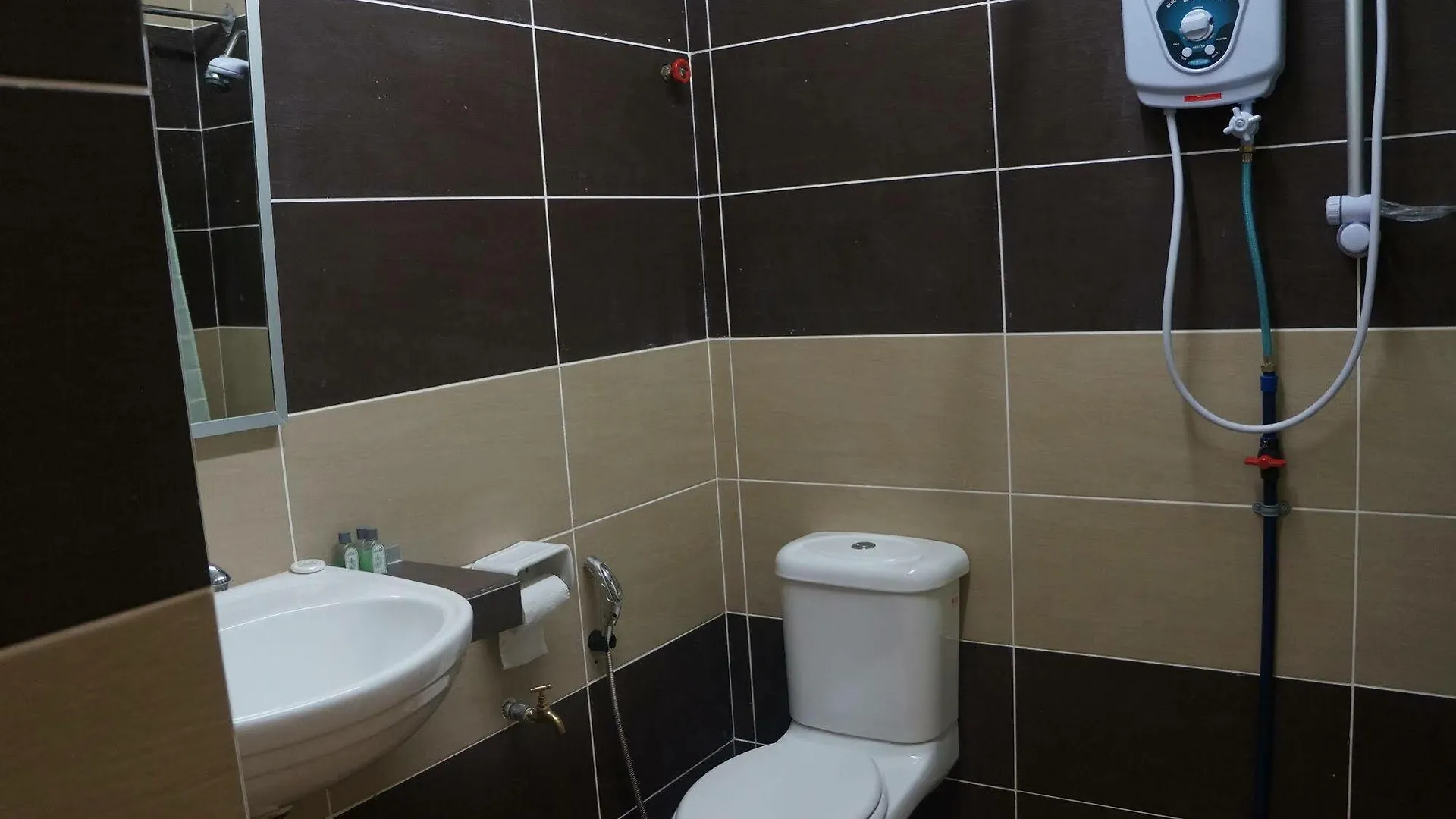 Tambunan Rafflesia Hotel Kota Kinabalu 2*,  Malaysia